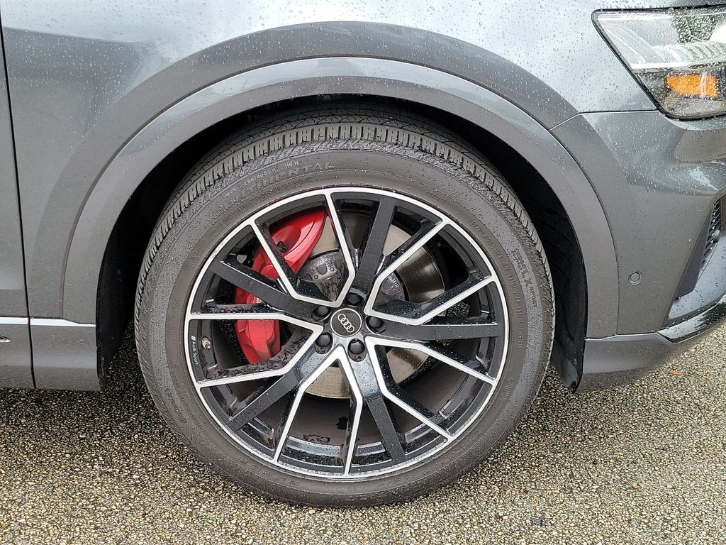 Thumbnail: 2022 Audi SQ8 - 17