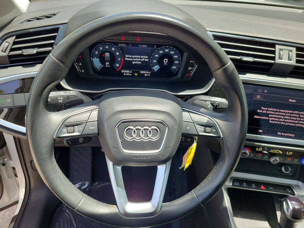 Thumbnail: 2022 Audi Q3 - 14