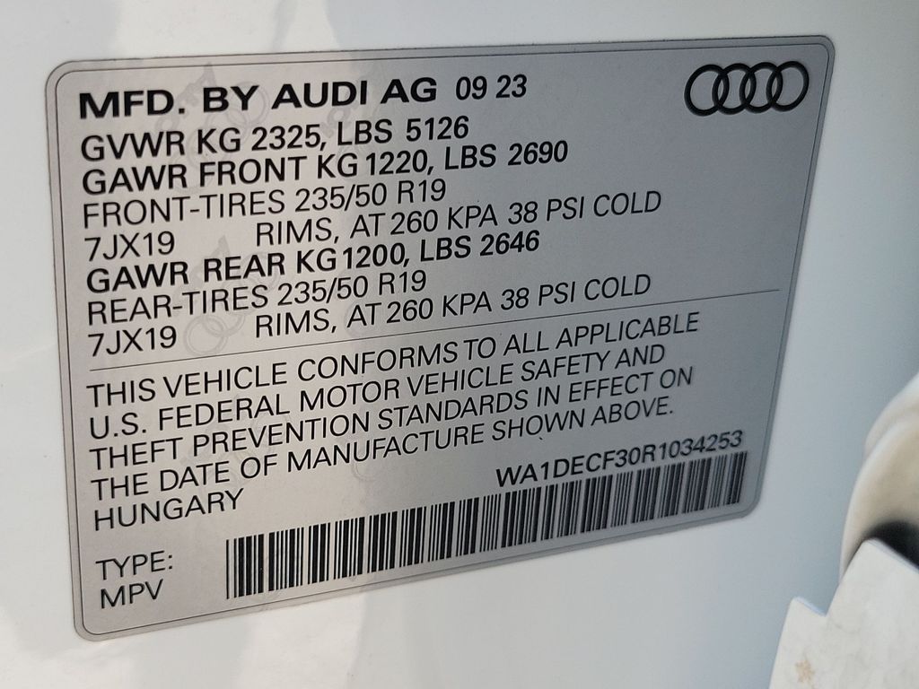 Thumbnail: 2024 Audi Q3 - 20