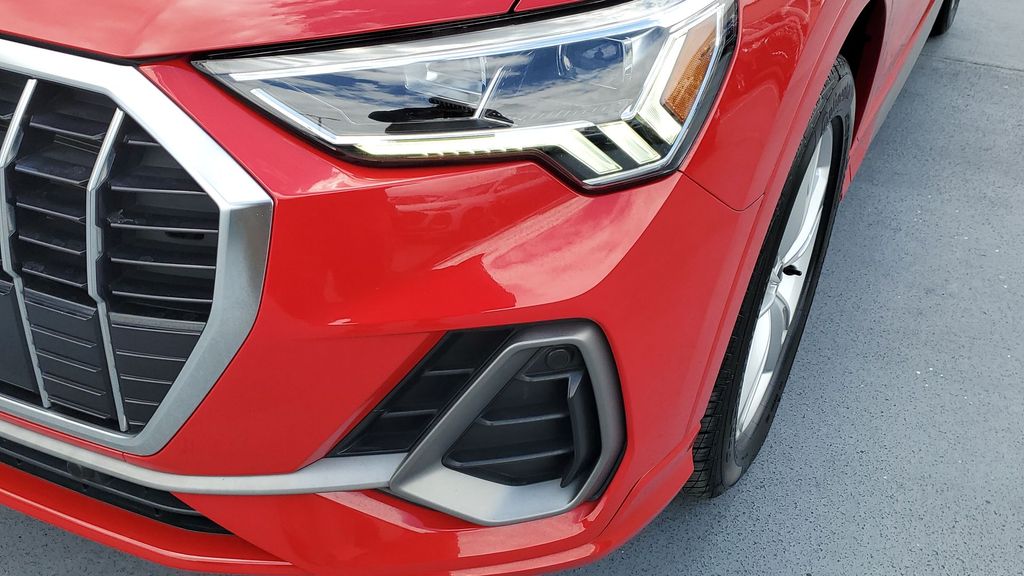 Thumbnail: 2023 Audi Q3 - 23