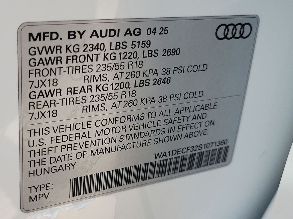 Thumbnail: 2025 Audi Q3 - 20