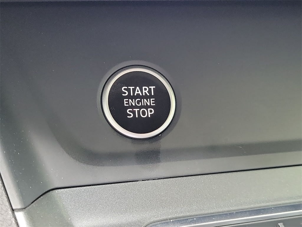 Thumbnail: 2025 Audi Q3 - 29