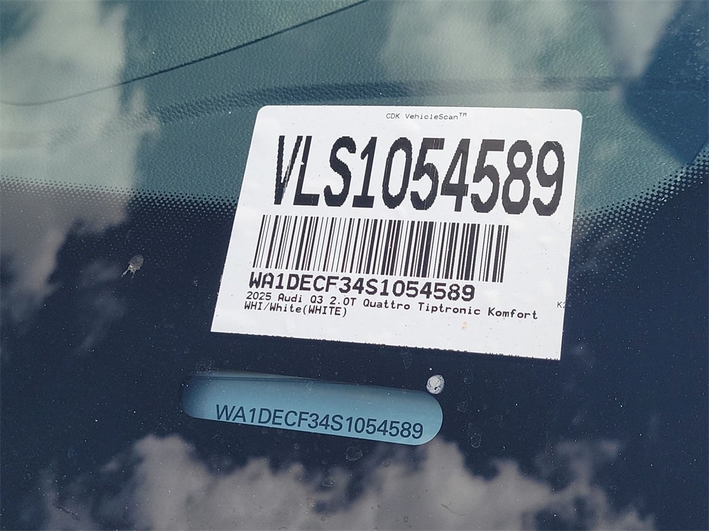 Thumbnail: 2025 Audi Q3 - 19