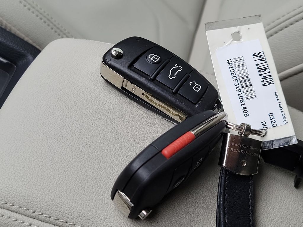 Thumbnail: 2023 Audi Q3 - 18