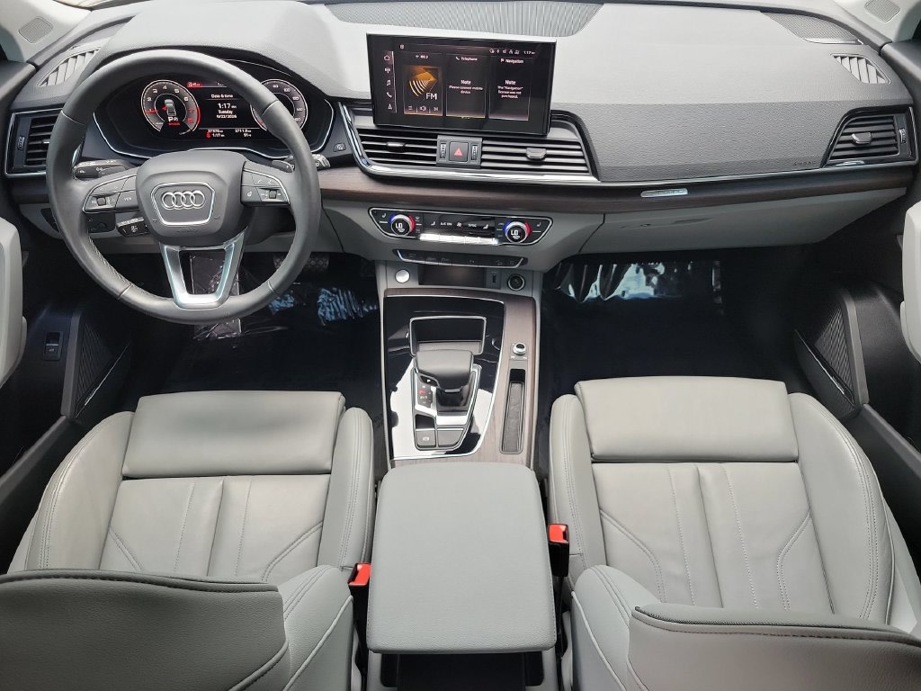 Thumbnail: 2024 Audi Q5 - 10