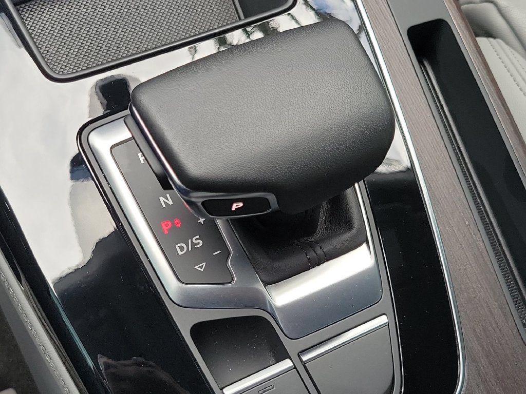 Thumbnail: 2024 Audi Q5 - 15