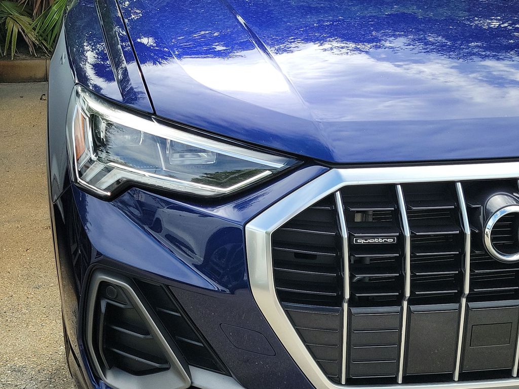 Thumbnail: 2023 Audi Q3 - 27