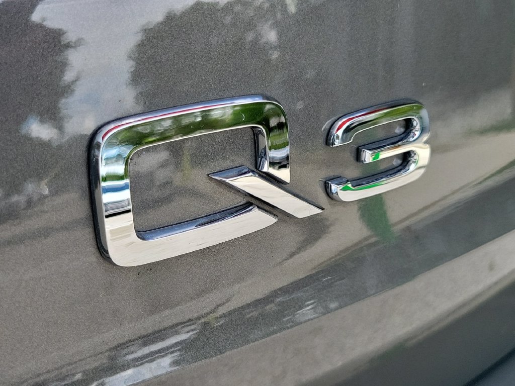 Thumbnail: 2024 Audi Q3 - 6
