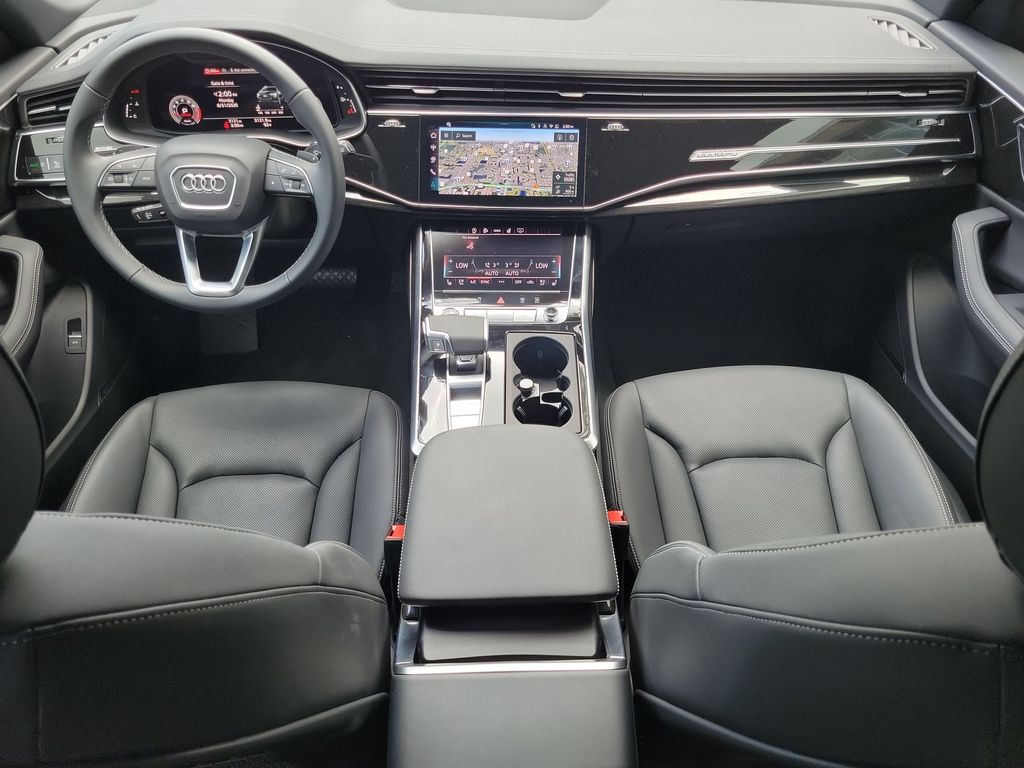 Thumbnail: 2026 Audi Q8 - 9