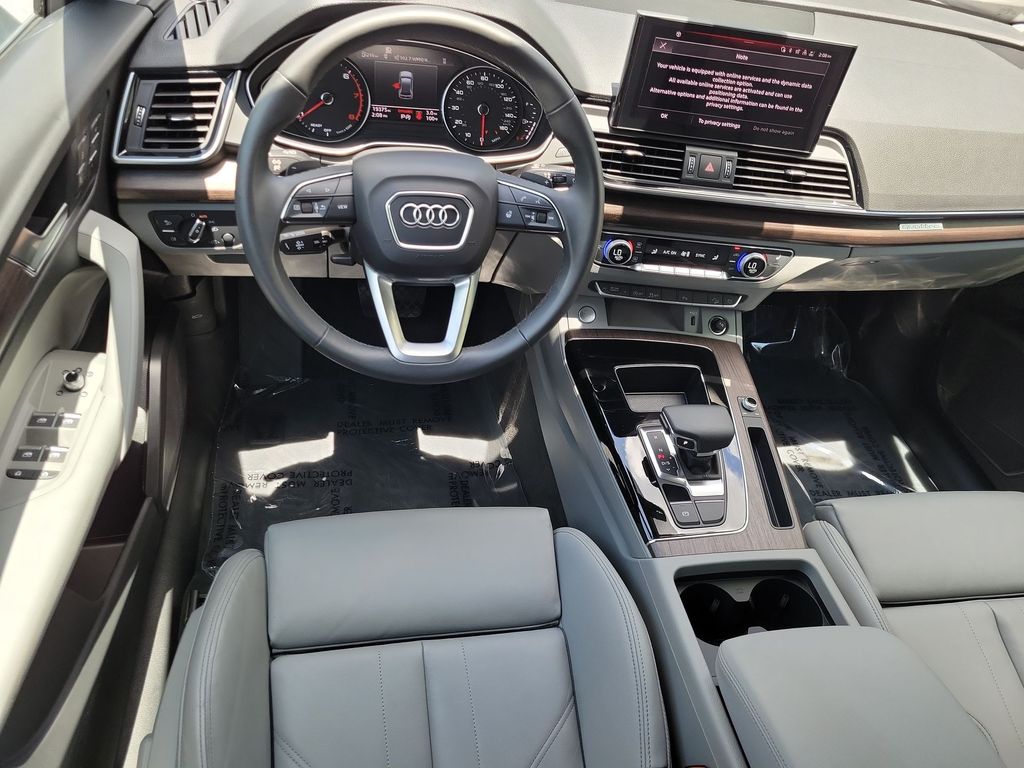 Thumbnail: 2024 Audi Q5 - 10
