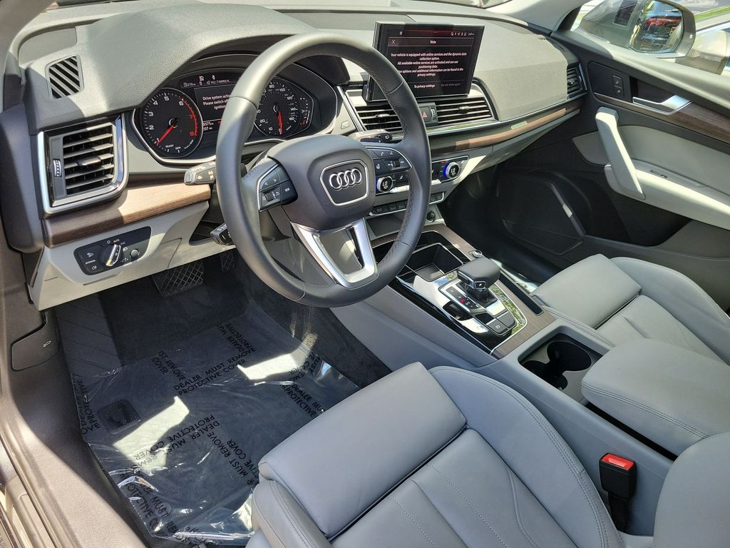 Thumbnail: 2024 Audi Q5 - 2