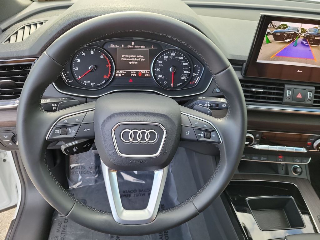 Thumbnail: 2023 Audi Q5 - 14