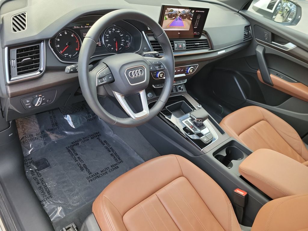 Thumbnail: 2023 Audi Q5 - 2