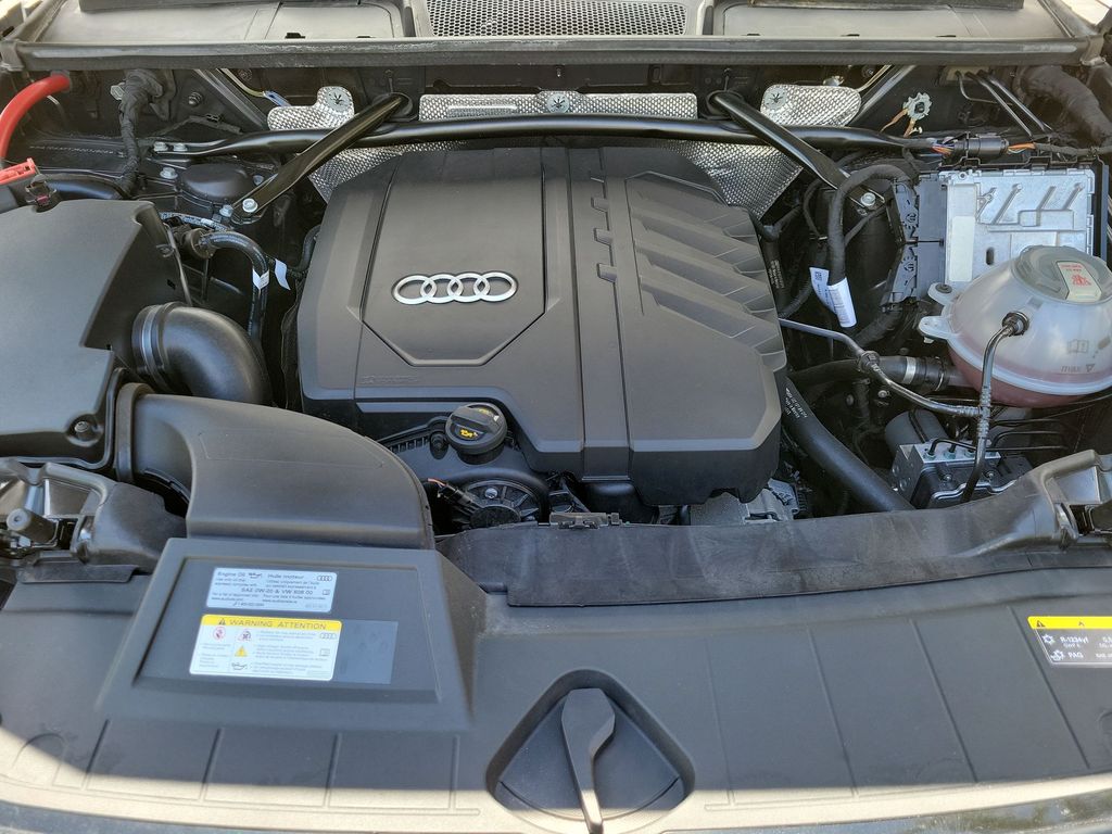 Thumbnail: 2024 Audi Q5 - 9