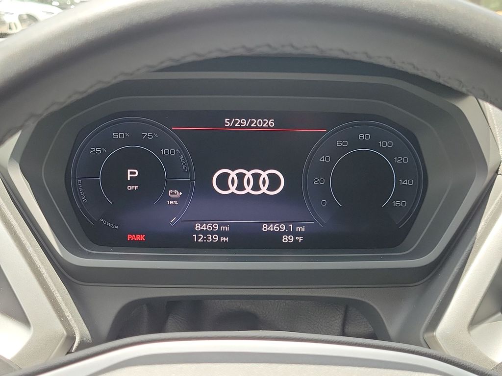 Thumbnail: 2023 Audi Q4 e-tron - 17