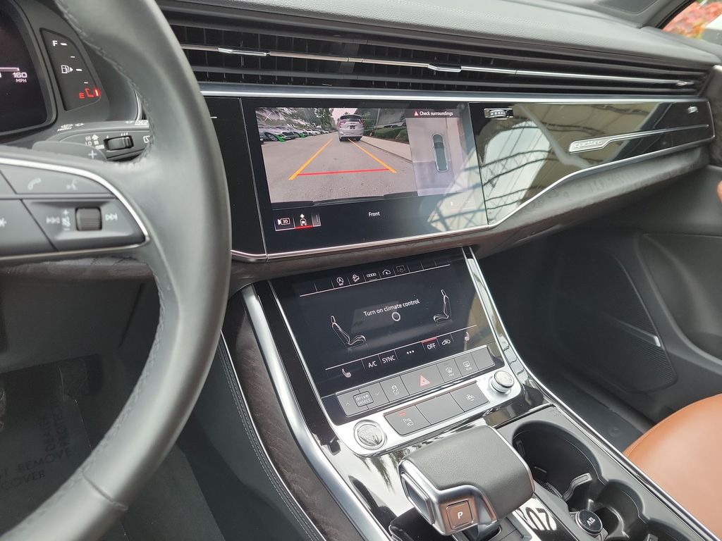 Thumbnail: 2023 Audi Q7 - 16