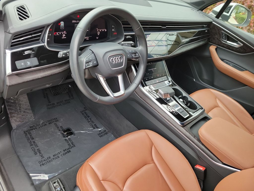 Thumbnail: 2023 Audi Q7 - 2