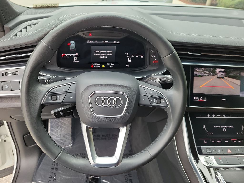 Thumbnail: 2023 Audi Q7 - 14