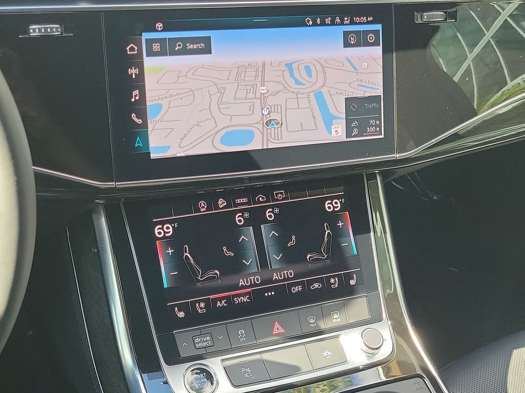 Thumbnail: 2023 Audi Q7 - 15