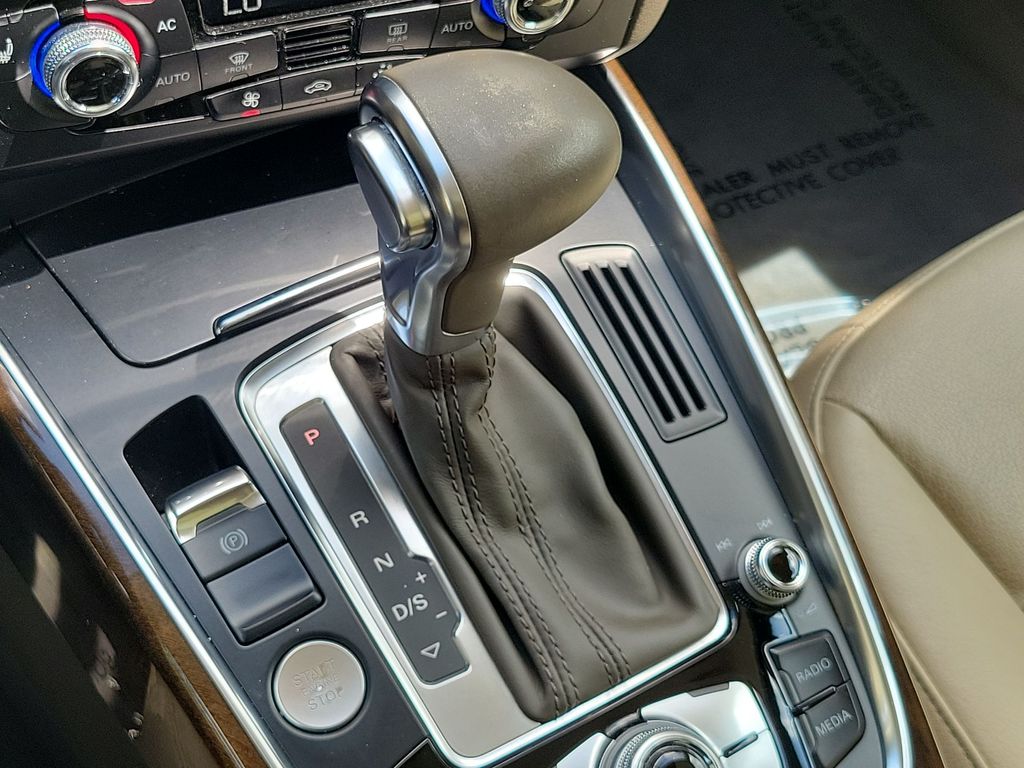 Thumbnail: 2014 Audi Q5 - 16