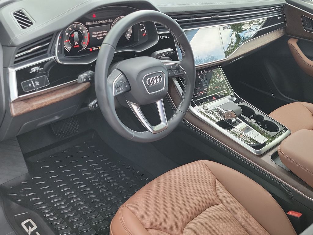 Thumbnail: 2026 Audi Q7 - 2