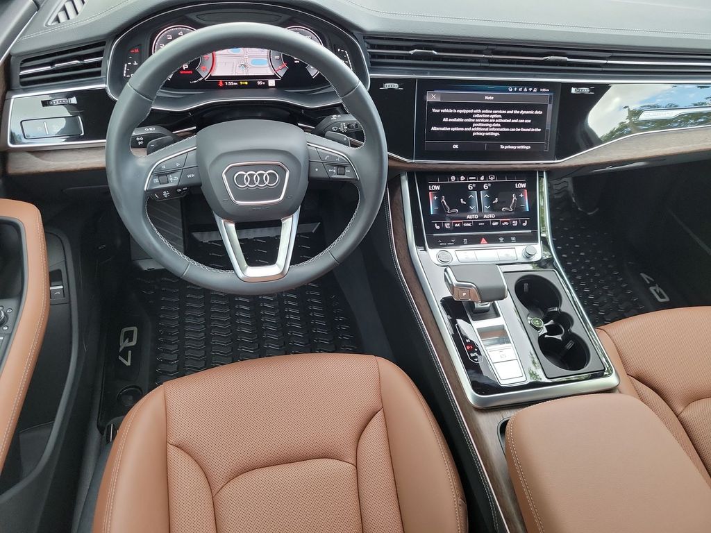 Thumbnail: 2026 Audi Q7 - 8