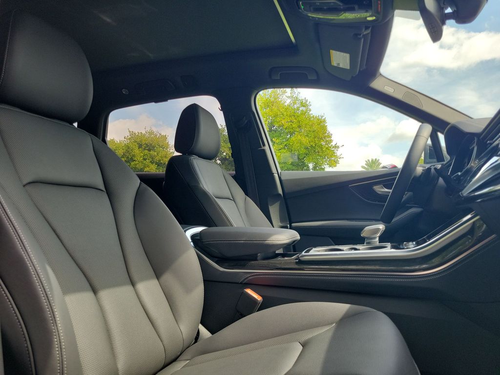 Thumbnail: 2025 Audi Q7 - 29