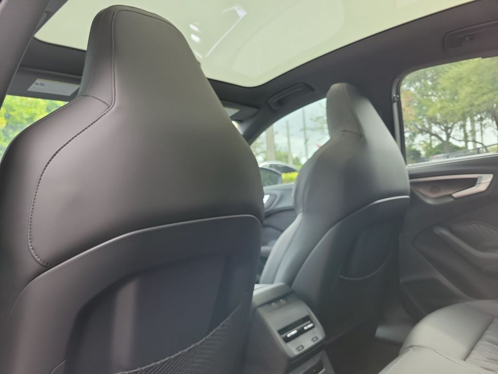 Thumbnail: 2025 Audi S5 - 12