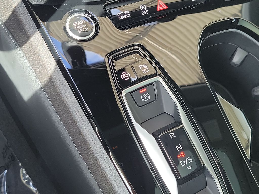 Thumbnail: 2025 Audi A5 - 15