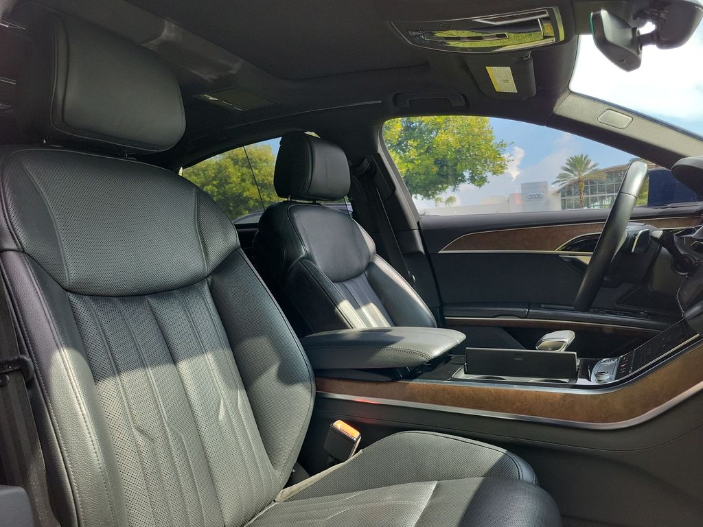 Thumbnail: 2021 Audi A8 - 29