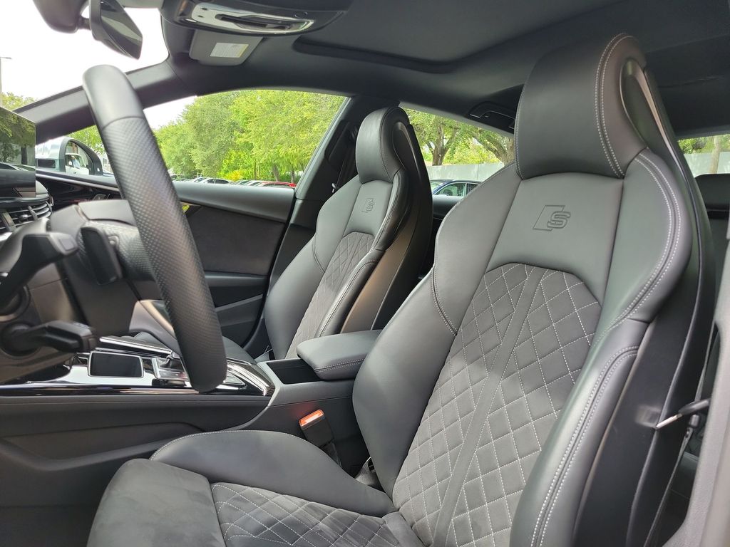 Thumbnail: 2025 Audi S5 - 11