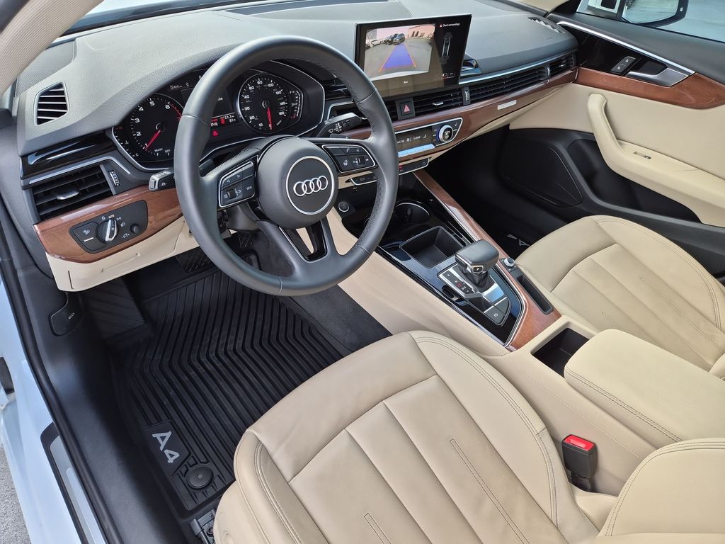 Thumbnail: 2023 Audi A4 - 2