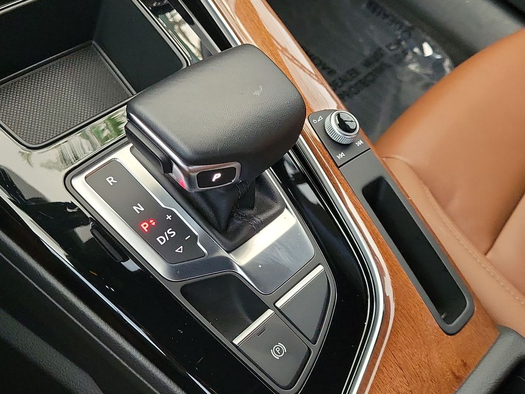 Thumbnail: 2023 Audi A5 - 16