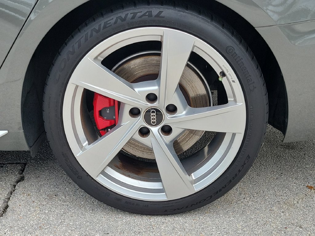Thumbnail: 2023 Audi S4 - 8