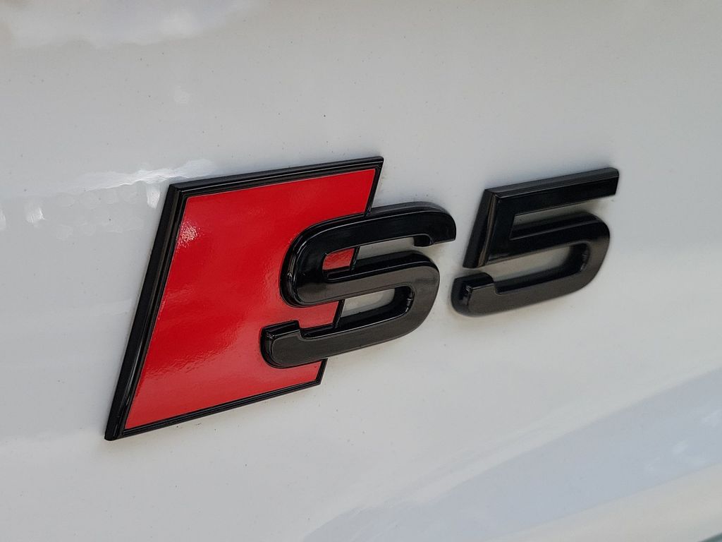 Thumbnail: 2023 Audi S5 - 7