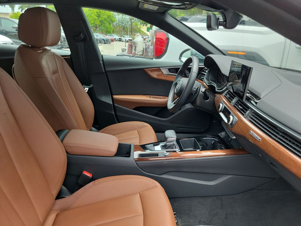 Thumbnail: 2022 Audi A5 - 11