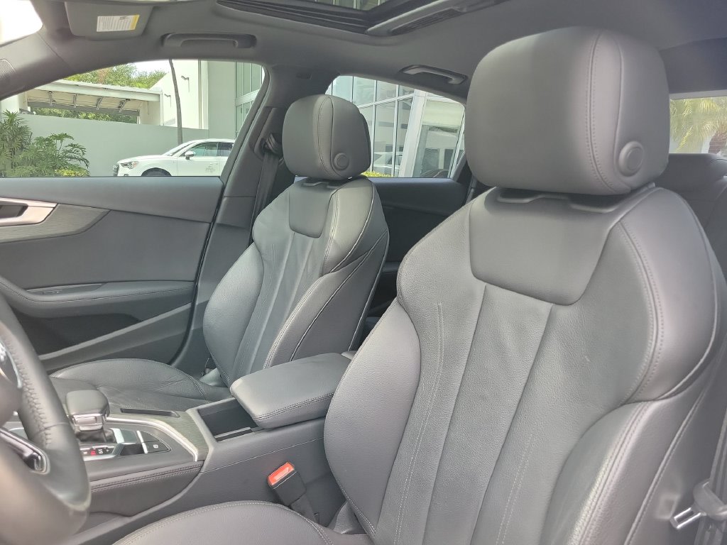 Thumbnail: 2019 Audi A4 - 11