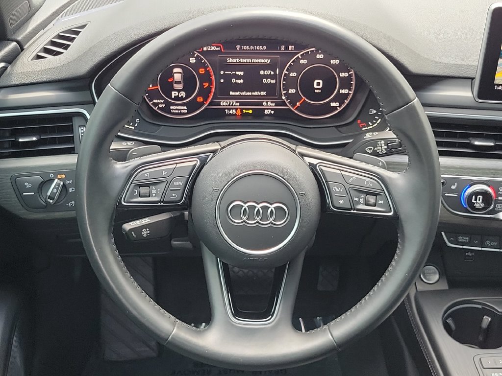 Thumbnail: 2019 Audi A4 - 10