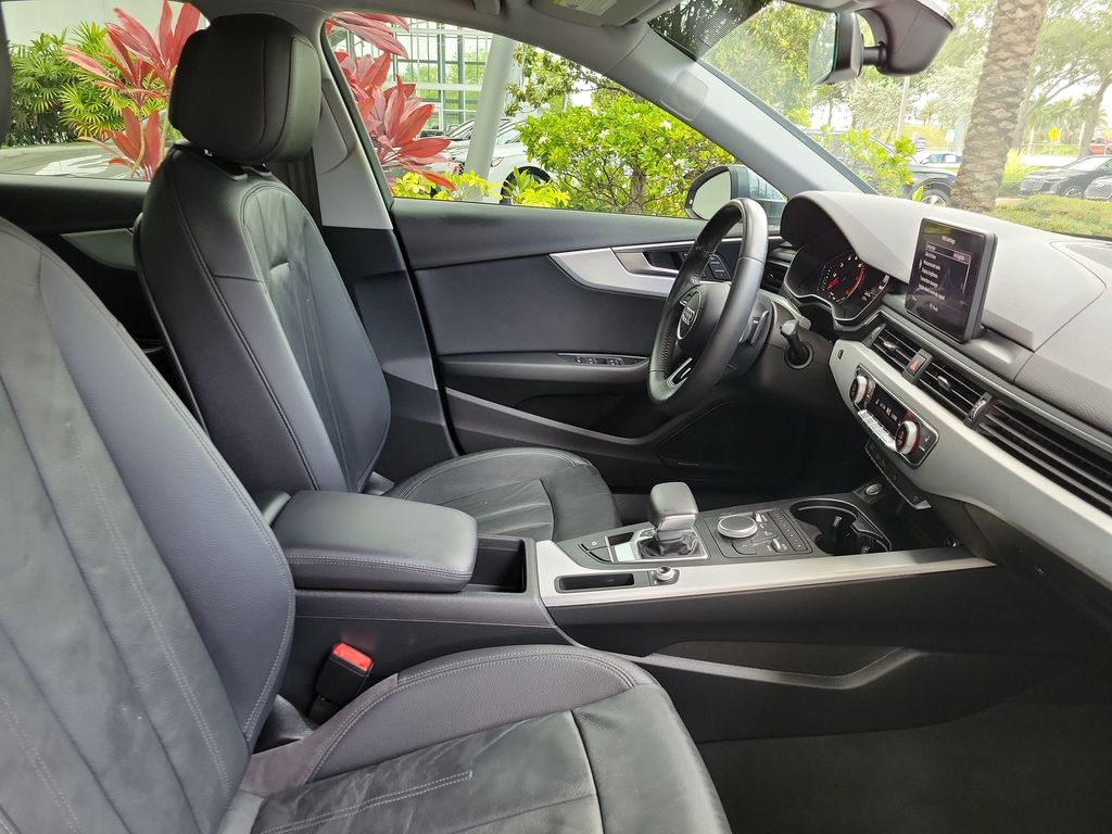 Thumbnail: 2018 Audi A4 - 11