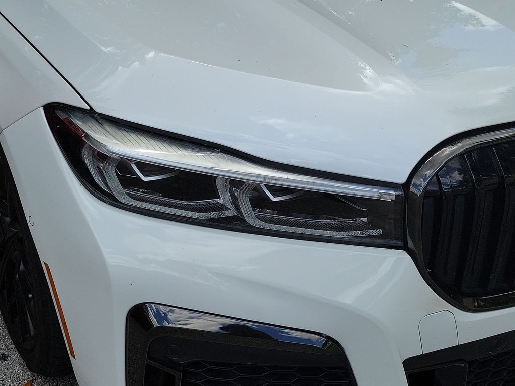 Thumbnail: 2020 BMW 7 Series - 21