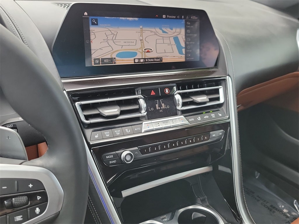 Thumbnail: 2020 BMW 8 Series - 14