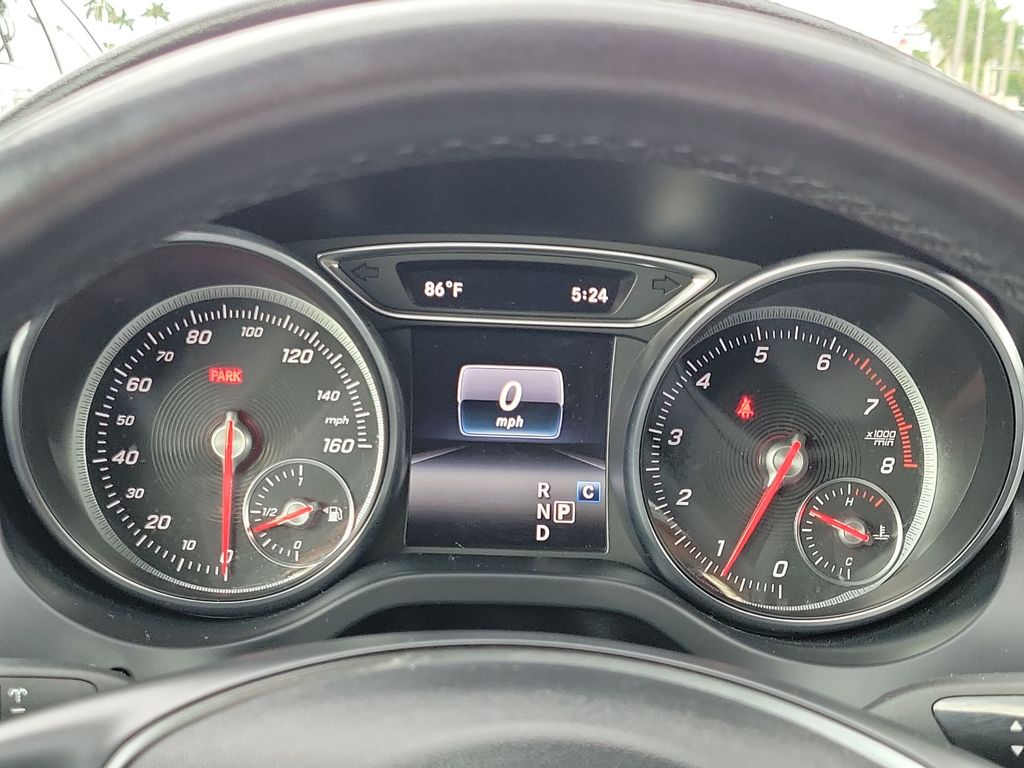 Thumbnail: 2019 Mercedes-Benz GLA - 16