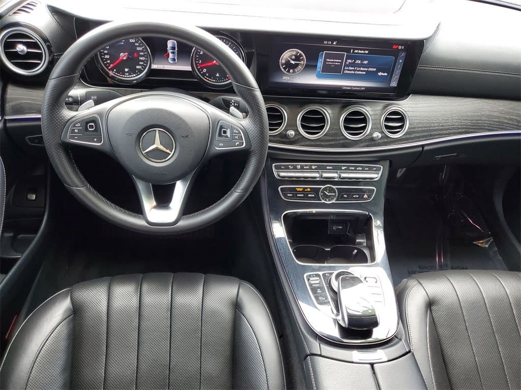 2017 Mercedes-Benz E-Class E 300 9