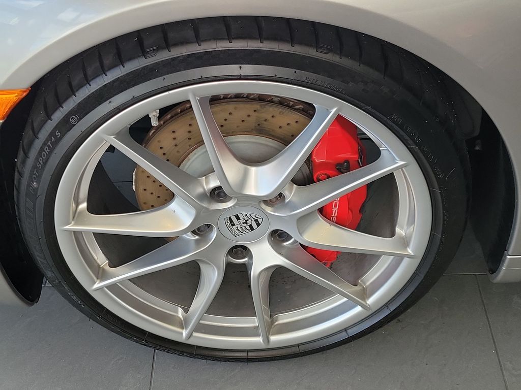 Thumbnail: 2012 Porsche 911 - 7