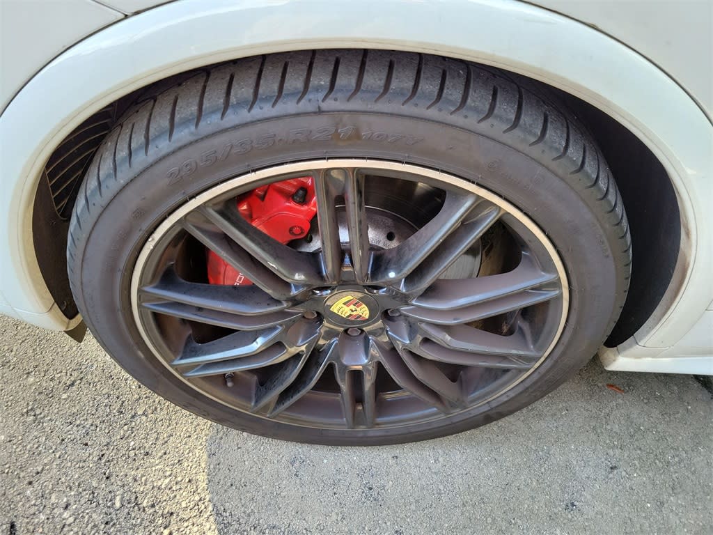 Thumbnail: 2016 Porsche Cayenne - 4