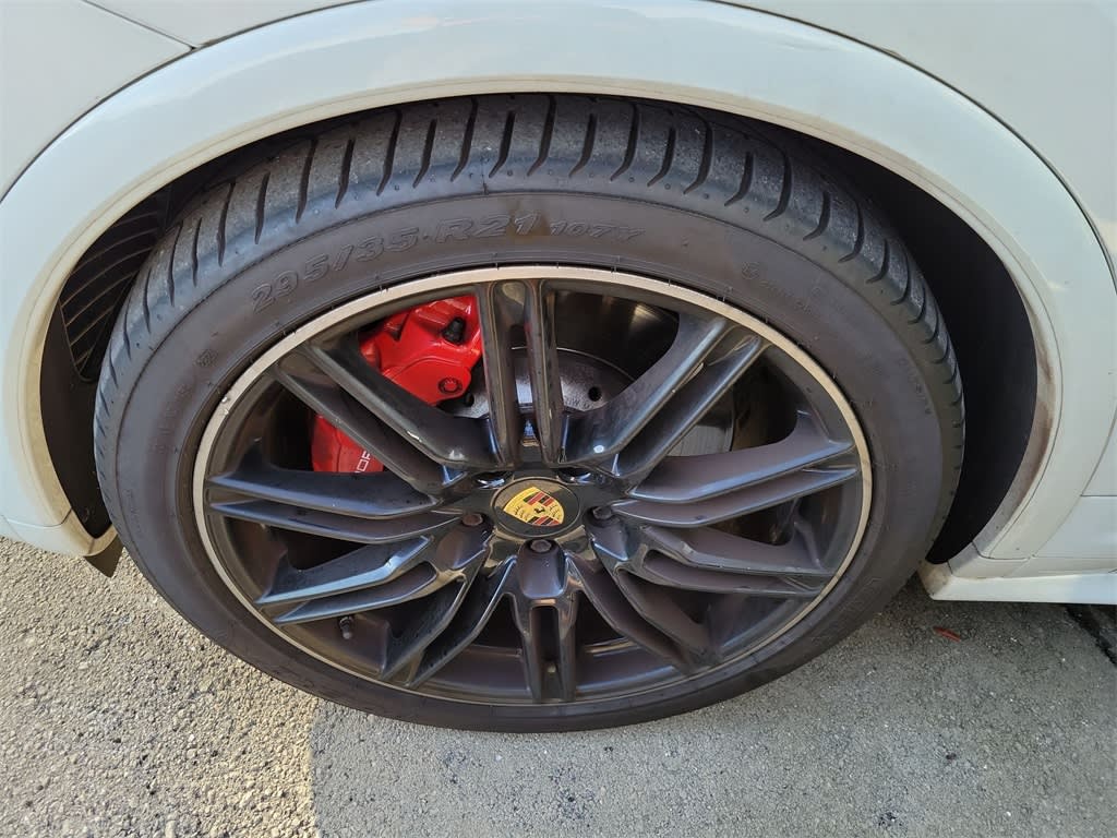 Thumbnail: 2016 Porsche Cayenne - 22