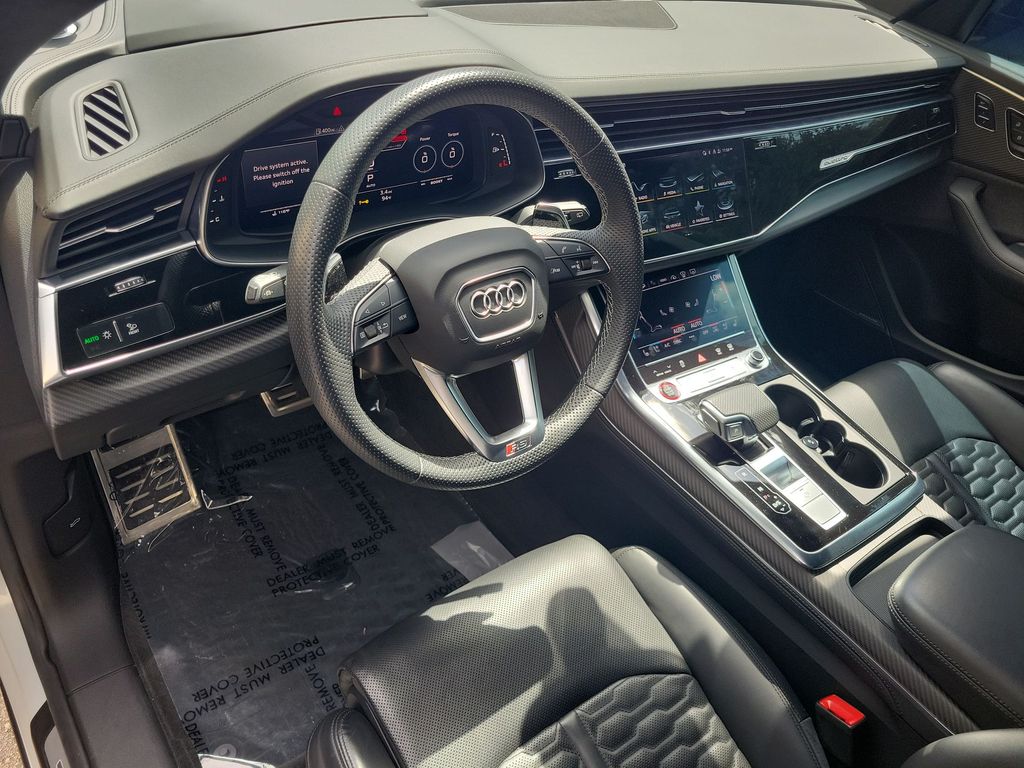 Thumbnail: 2024 Audi RS Q8 - 2