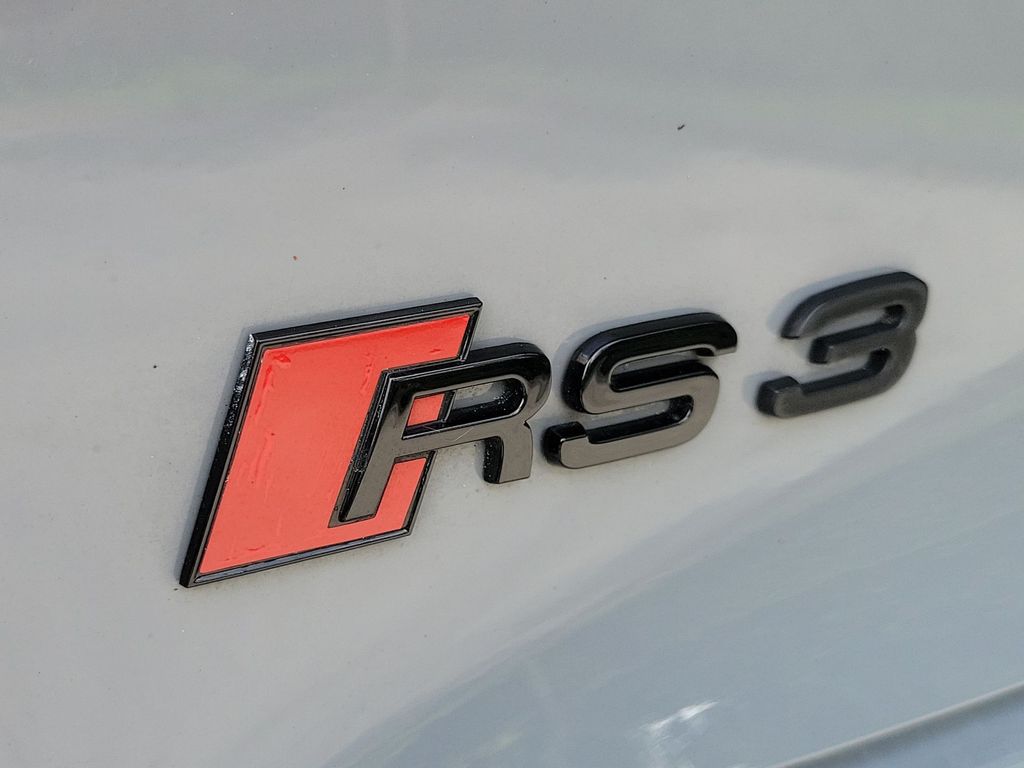 Thumbnail: 2017 Audi RS 3 - 7