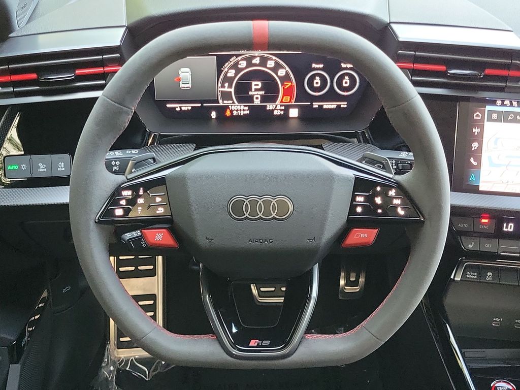 Thumbnail: 2025 Audi RS 3 - 14