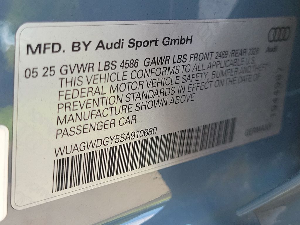 Thumbnail: 2025 Audi RS 3 - 20